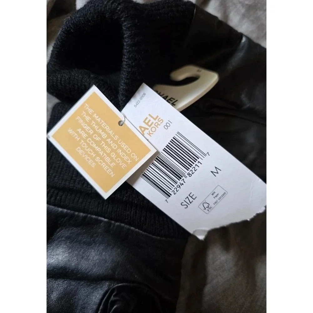 Michael Kors Womens Black Leather Monogram Insulated Touch Tip Gloves Medium NEW
